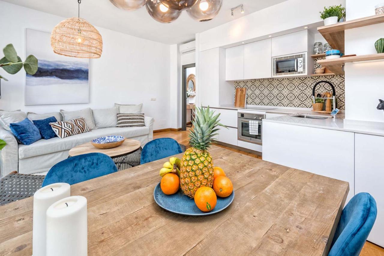 Christina Penthouse In Malaga By Solaga Holiday Homes Extérieur photo